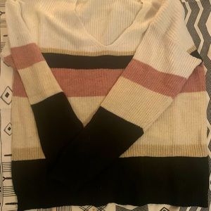 Women’s knitted sweater